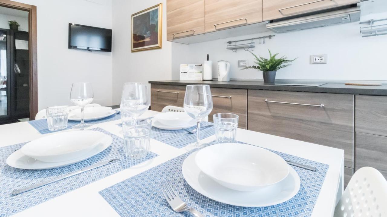 Italianway-Gramsci 2 Apartment Милан Экстерьер фото